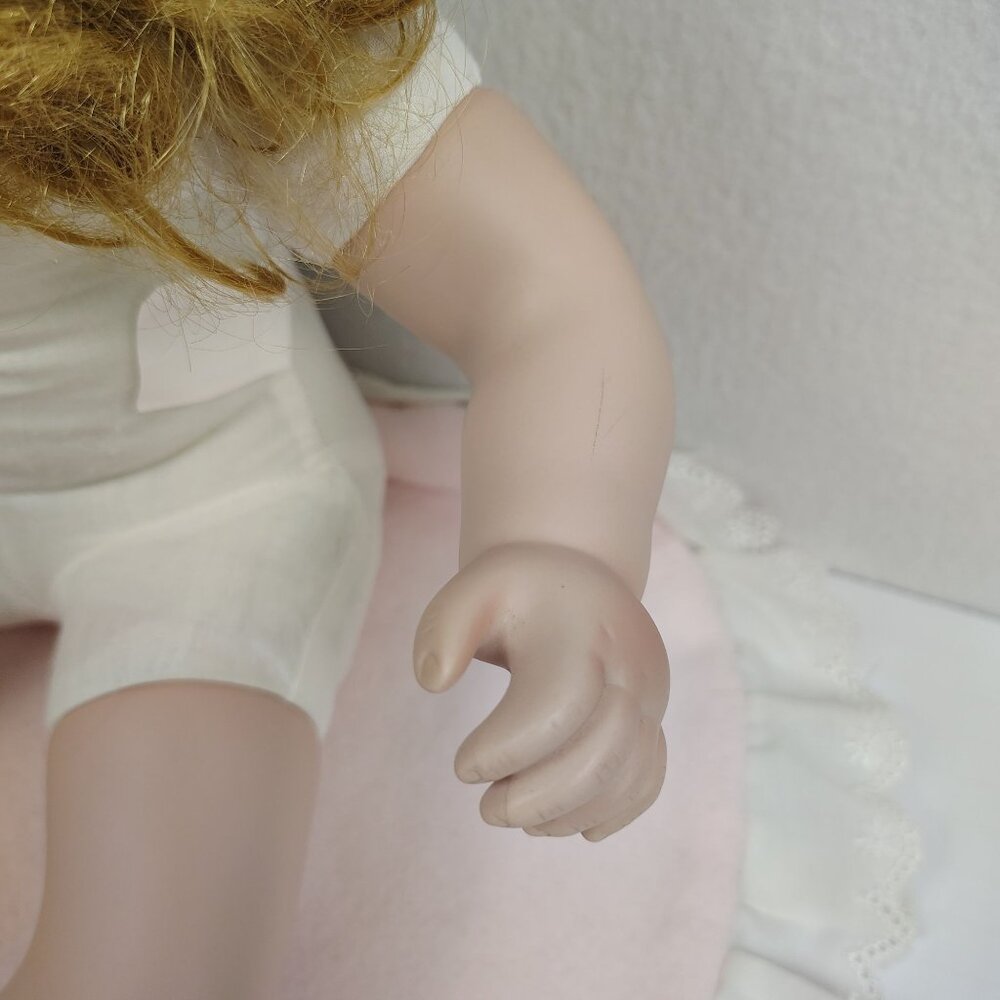 Vintage Porcelain Doll Wintac Enterprise Co. Baby Girl Blond Pink Dog - Picture 16 of 16
